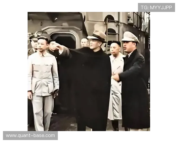 莱万波多尔斯基见证波兰男篮与法国生死对决 失利背后的遗憾与期望 莱万波多尔斯基见证波兰男篮与法国生死对决 失利背后的遗憾与期望