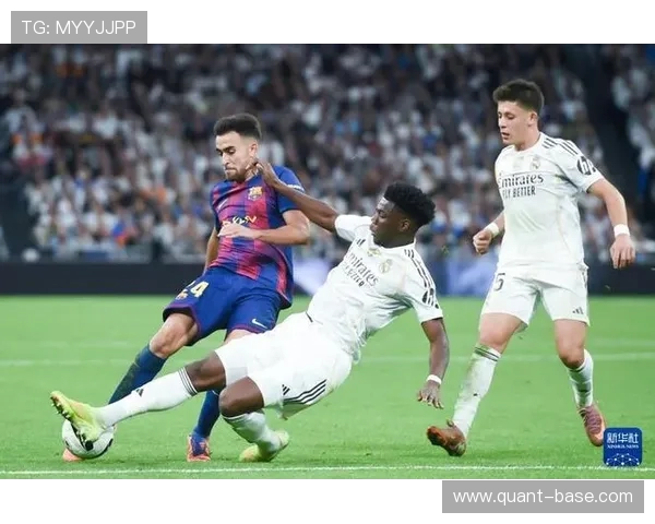 西甲第十轮焦点大战裁判确定索托格拉多执法皇马巴萨国家德比