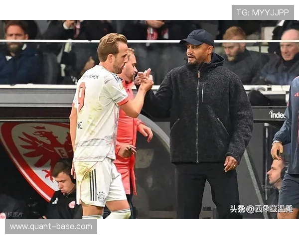 德媒曝拜仁高层计划提前续约孔帕尼以防曼城挖角