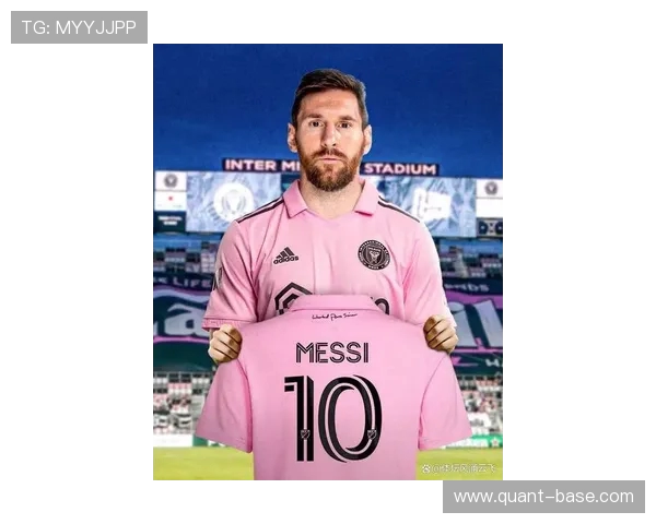 夜访诺坎普，梅西迈出重返巴萨的第一步？